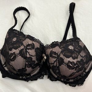 Sexy 34DD lace Victoria’s Secret Demi bra FLORAL sweetheart mesh